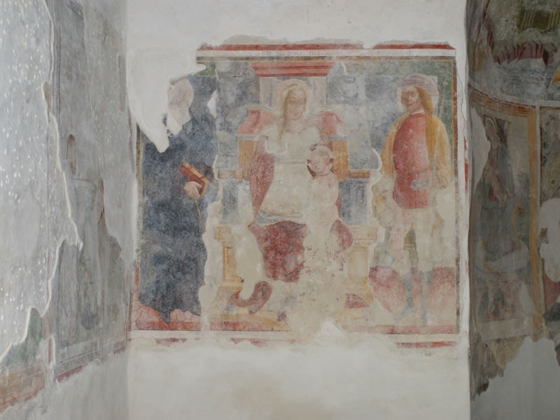 restauro di dipinti antichi, affreschi, raffigurazioni pittoriche a mezzo fresco e a secco