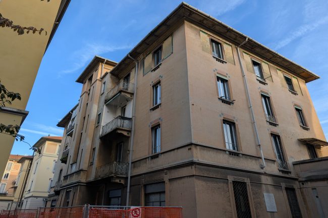 Restauro facciate storiche Via Solari 40 Milano